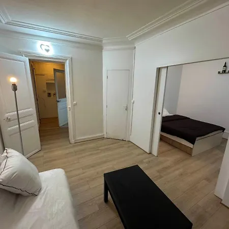 Entier Paris, France Apartment Paris